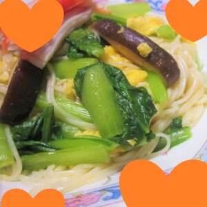 甘辛味噌味の焼きソーメンꕤ油揚げ、ベーコン、野菜